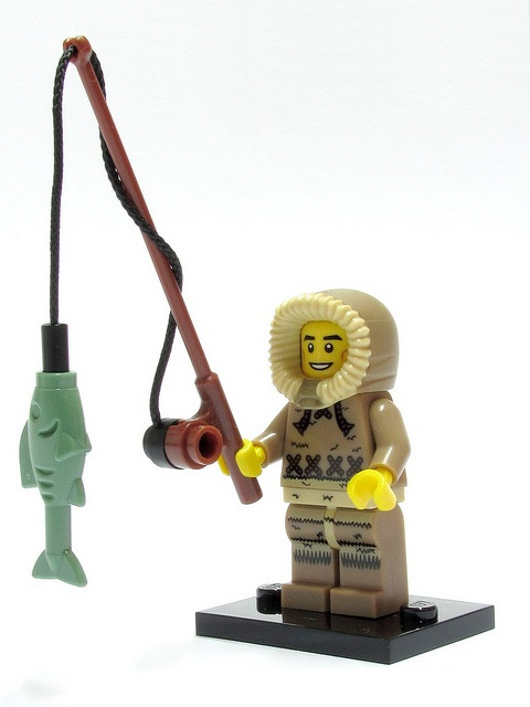 Ice Fisherman - Series 5 Collectible Minifigure (col05-4)