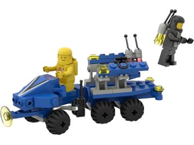 1558 Mobile Command Trailer (Retired) LEGO Space