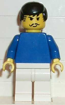 Soccer Player Blue/White Team Player 3 (soc027)
