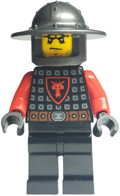 Castle - Dragon Knight Scale Mail with Dragon Shield, Helmet with Broad Brim (cas541)
