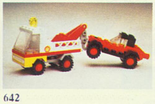 642 Tow Truck and Car (Retired) LEGO Town