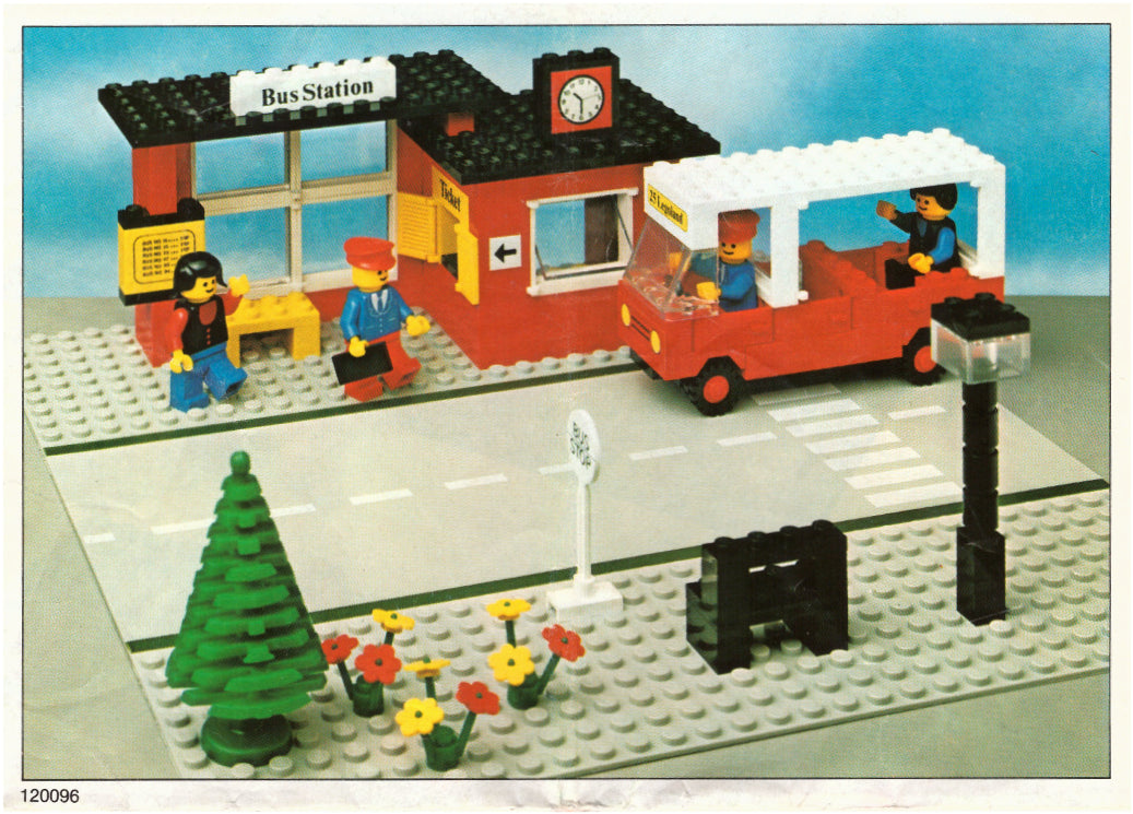 379 Bus Station (Retired) LEGO Town