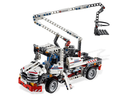 8071 Bucket Truck (Used) LEGO TECHNIC