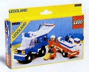 6698 RV with Speedboat (Retired) LEGO Town
