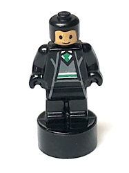 Slytherin Student Statuette / Trophy #1, Nougat Face (90398pb036)