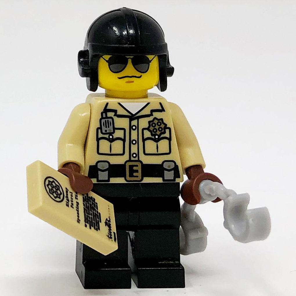 S2 Traffic Cop - Series 2 Minifigure (col022)