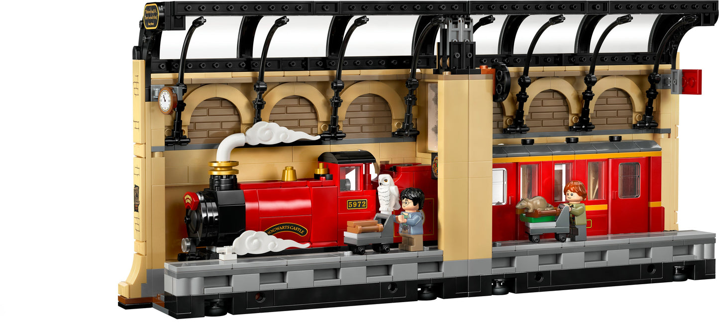 76450 Book Nook: Hogwarts Express