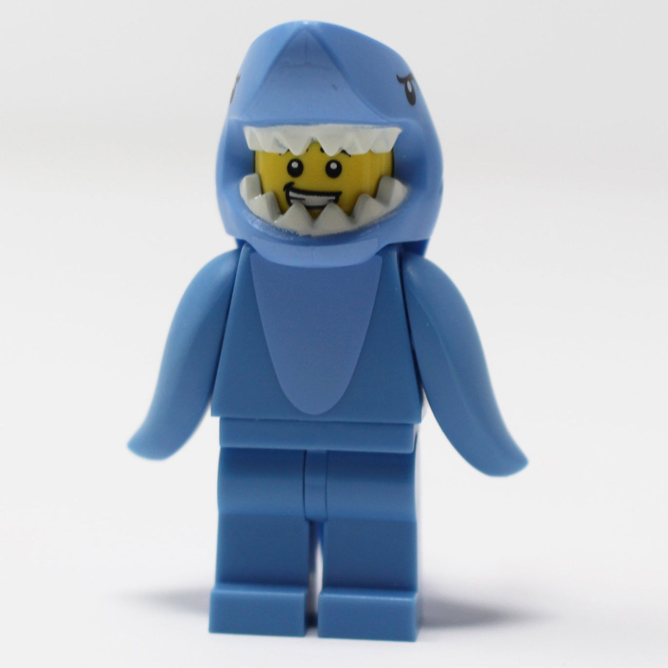 S15 Shark Suit Guy - Series 15 Minifigure (col240)