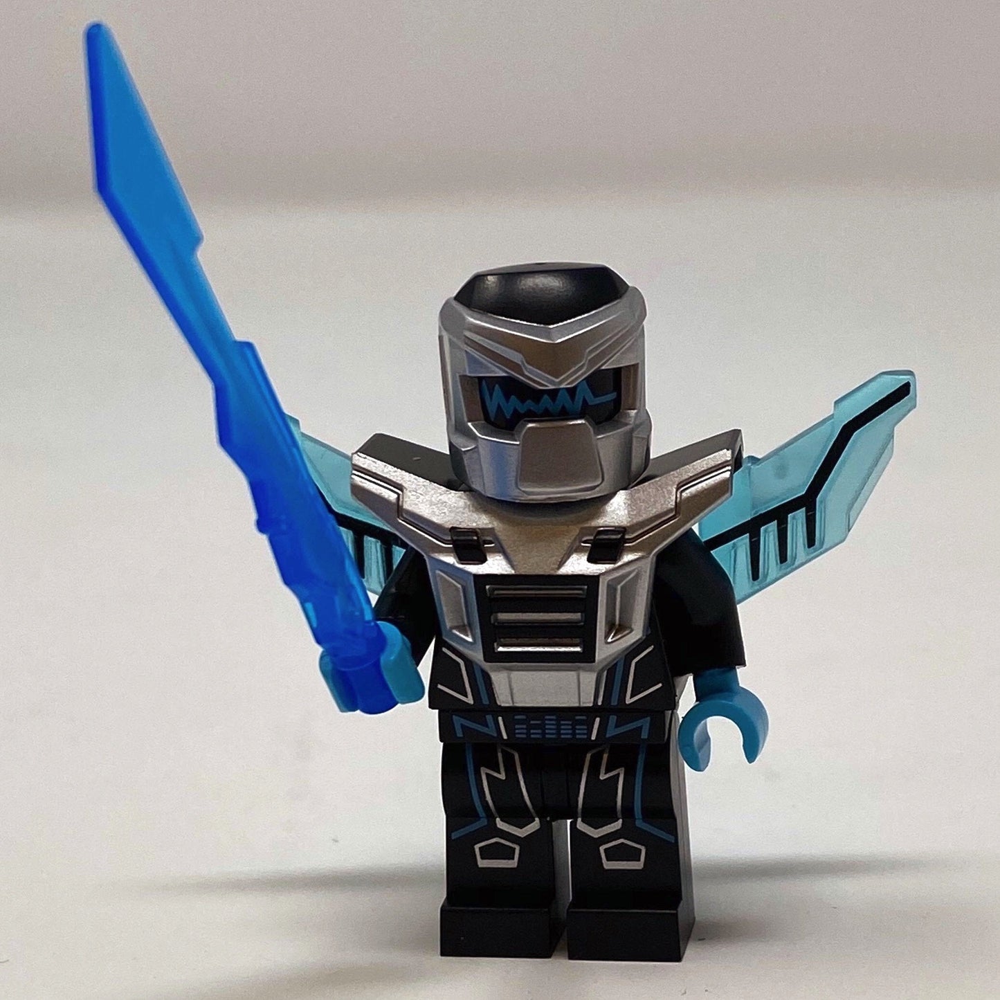 S15 Laser Mech - Series 15 Minifigure (col238)