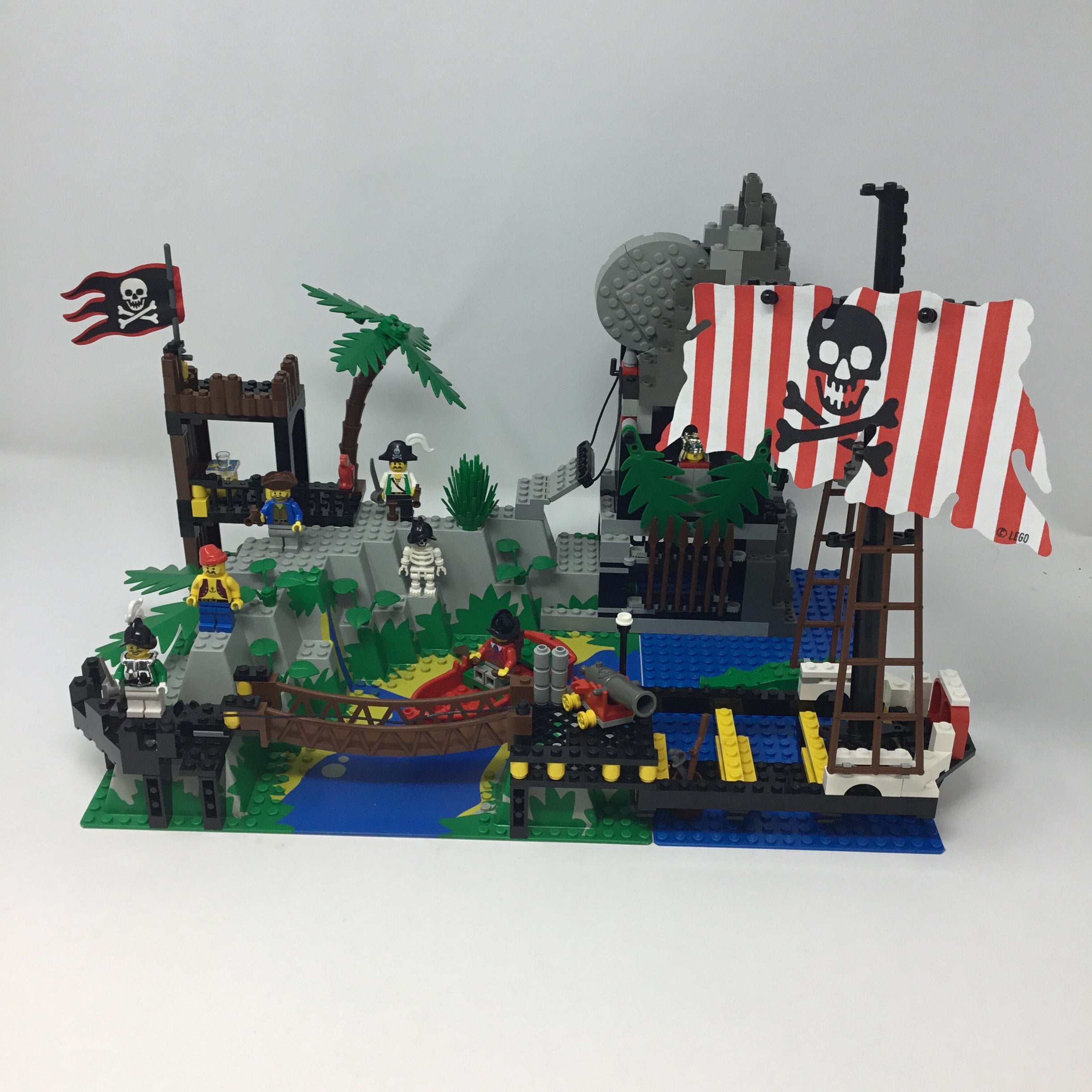 Used lego pirate online ship