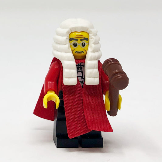 S9 Judge - Series 9 Minifigure (col138)