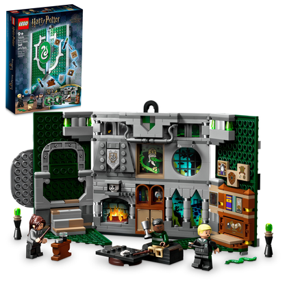 76410 Slytherin™ House Banner