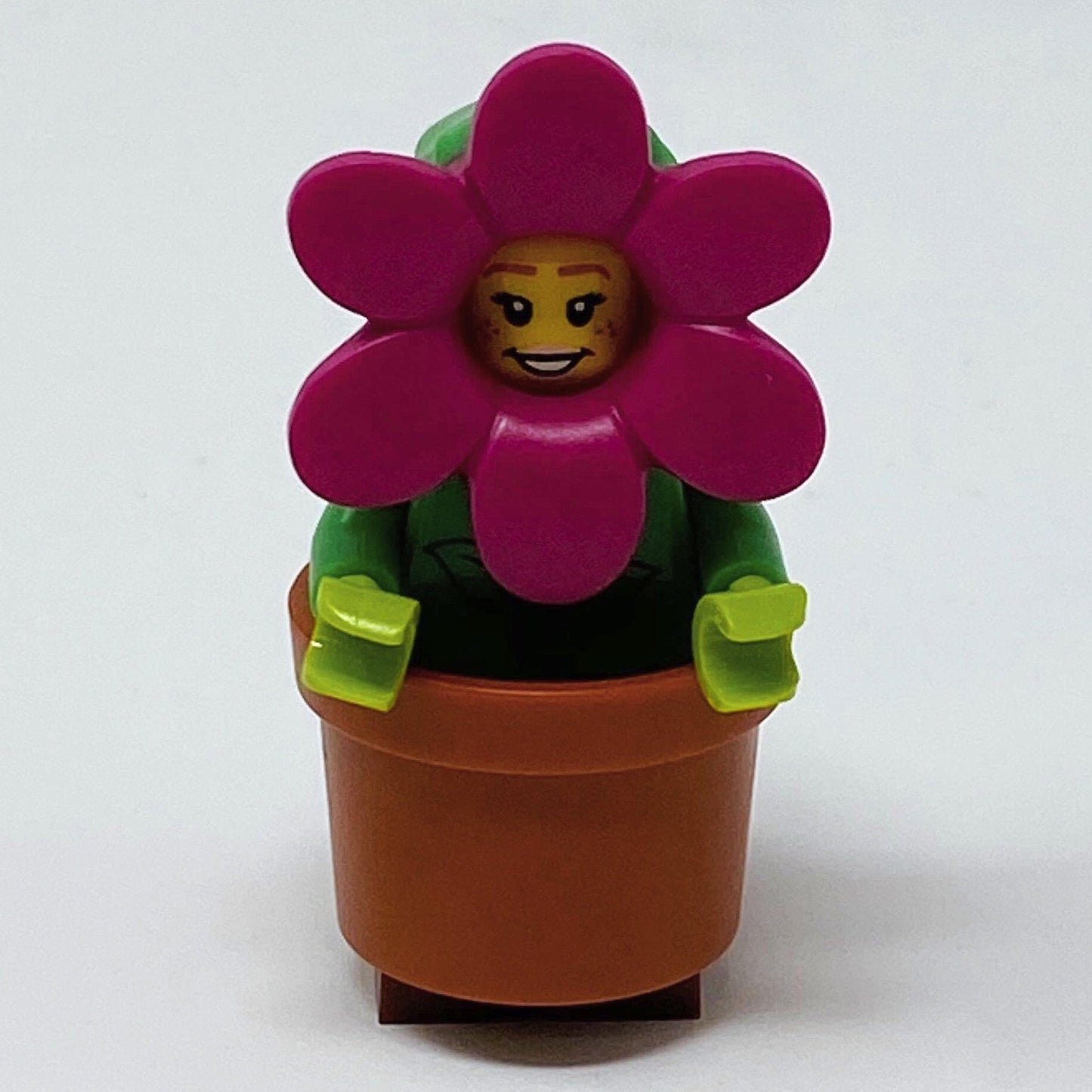 S18 Flowerpot Girl - Series 18 Minifigure (col325)