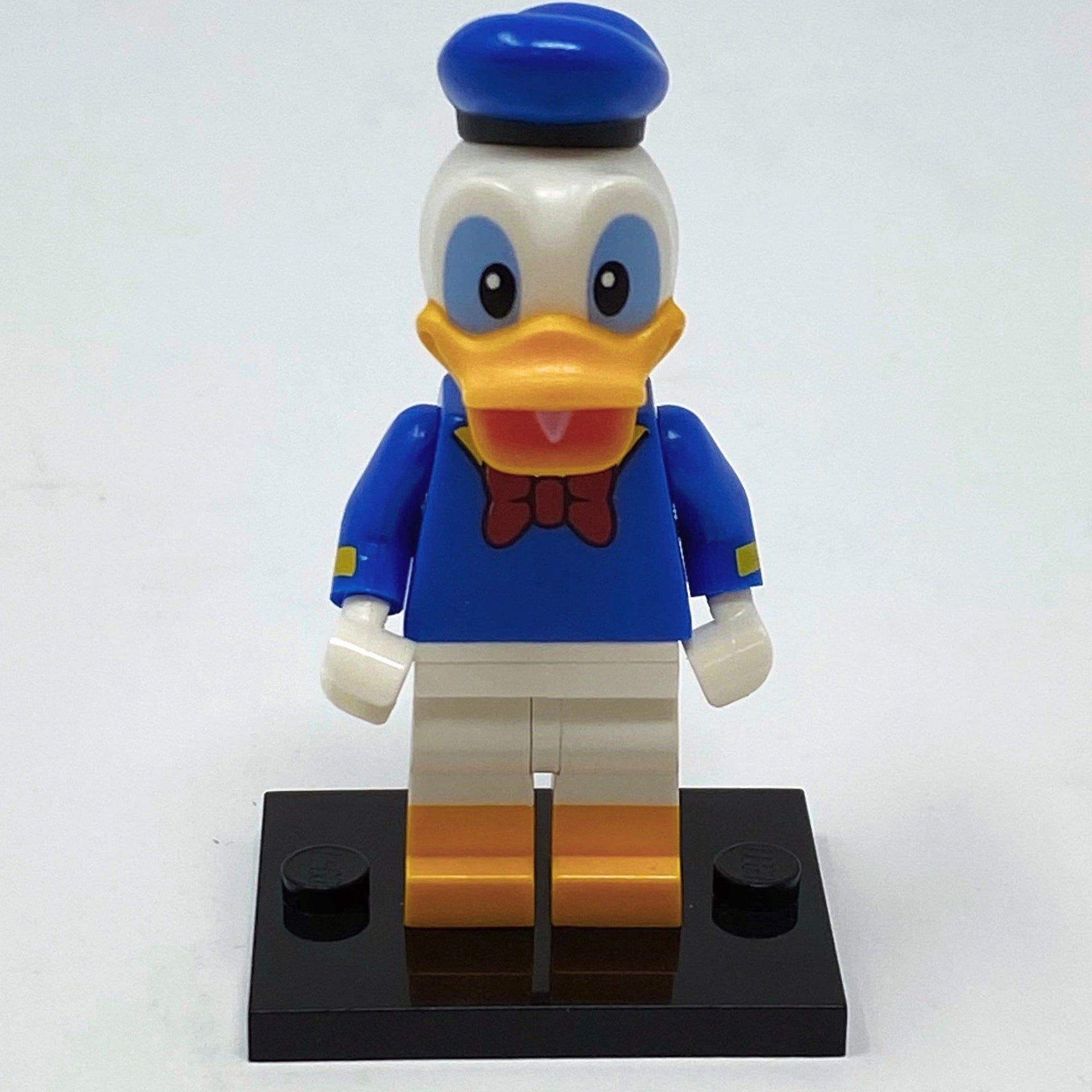 Donald Duck - LEGO Disney Collectible Minifigure – Bricks & Minifigs  Portland